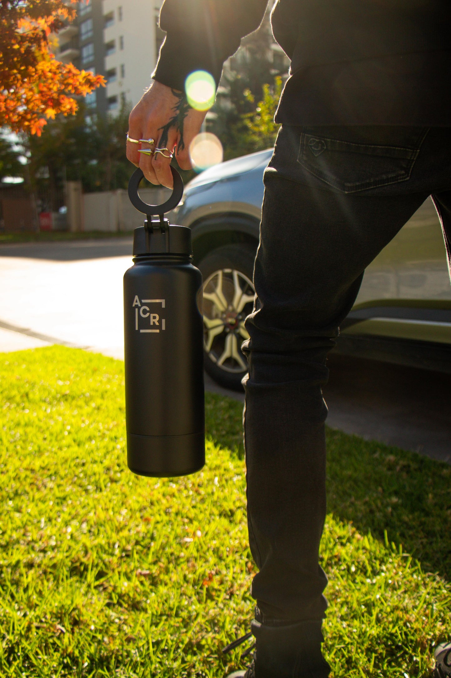 Botella Magsafe ACRI 3 en 1 – Térmica, Shaker y Soporte de Celular